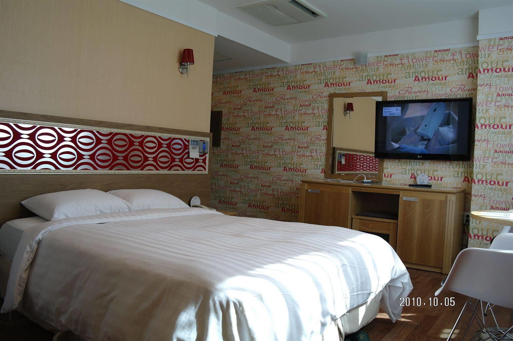 Tae Pyeong Yang Hotel Ansan Exterior foto